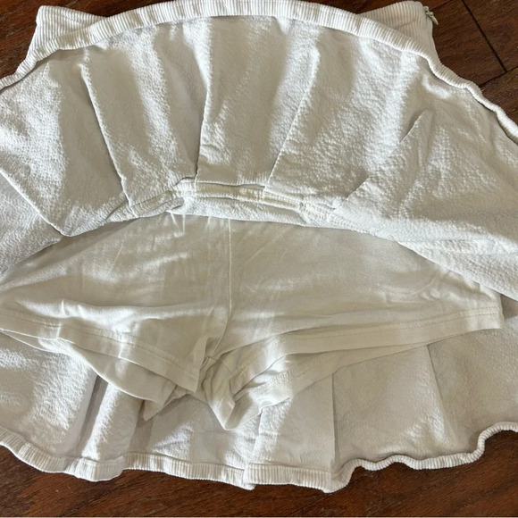 Forever 21 Off White Corduroy Mini Skirt - Picture 4 of 4